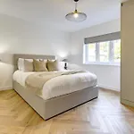 Kist Accommodates Presents - Hygge House, Parking, Ev Point Hébergement de vacances Ripon