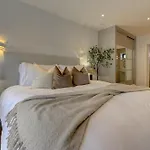 Hébergement de vacances Kist Accommodates Presents - Hygge House, Parking, Ev Point *
